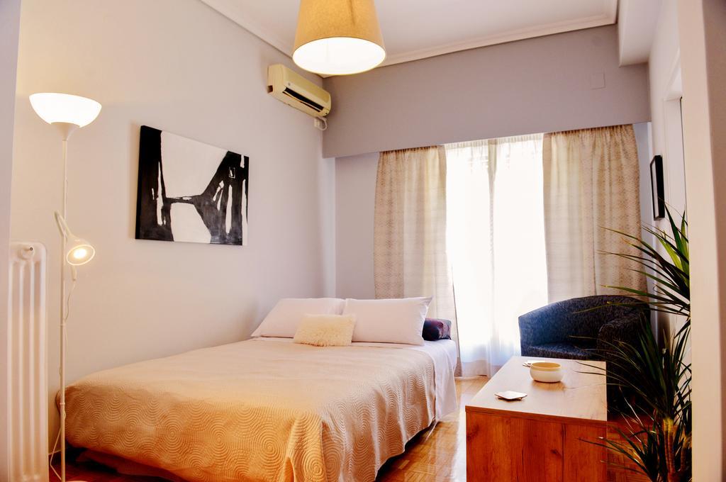 City Apartment 17 เอเธนส์ ภายนอก รูปภาพ